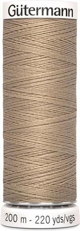 G&uuml;termann Naaigaren - Beige - Nr 215 - 200 meter