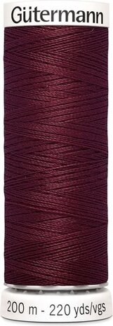 G&uuml;termann Naaigaren - Bruin - Nr 369 - 200 meter