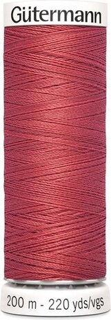 G&uuml;termann Naaigaren - Rood - Nr 519 - 200 meter