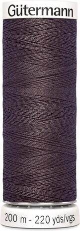 G&uuml;termann Naaigaren - Bruin - Nr 540 - 200 meter