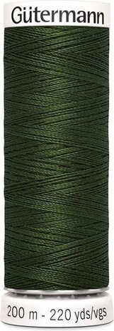 G&uuml;termann Naaigaren - Groen - Nr 597 - 200 meter
