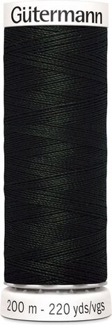 G&uuml;termann Naaigaren - Groen - Nr 766 - 200 meter