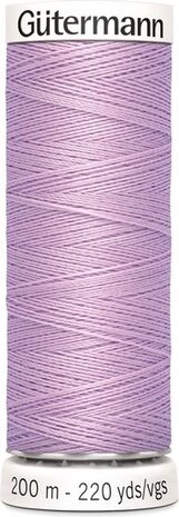 G&uuml;termann Naaigaren - Roze - Nr 441 - 200 meter