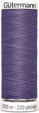 G&uuml;termann Naaigaren - Paars - Nr 440 - 200 meter